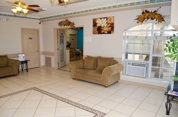 Texas Inn And Suites Citycenter At Utrgv Edinburg Bagian luar foto